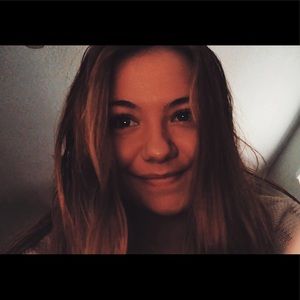 Meet your Posher, Tayla